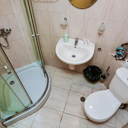 Budget 1br Flat Downtown Lejlighed *